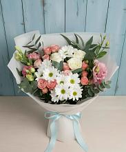 Букет цветов из:  Розы, Лизиантусы и Хризантемы в Дьяконове