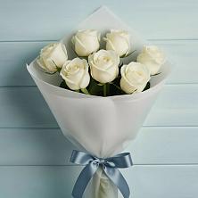 Букет 7 Белых роз Эдлесс Лав в Дьяконове