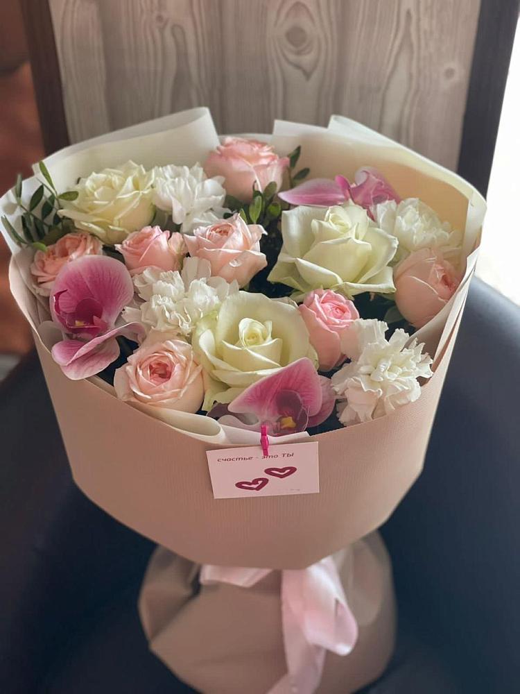 Букет цветов из: Орхидеи, Розы и Гвоздики в Дьяконове