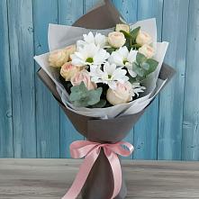 Букет цветов из:  Хризантемы и Розы в Дьяконове