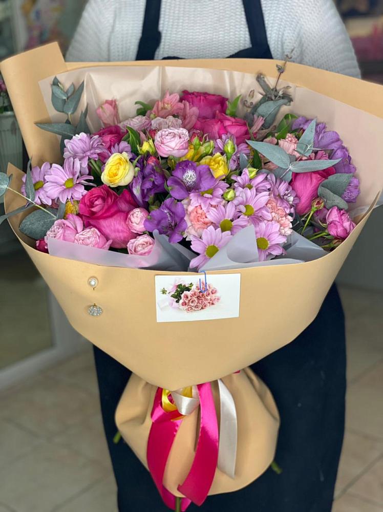 Букет цветов из: Хризантемы, Гвоздики и Альстромерии в Дьяконове