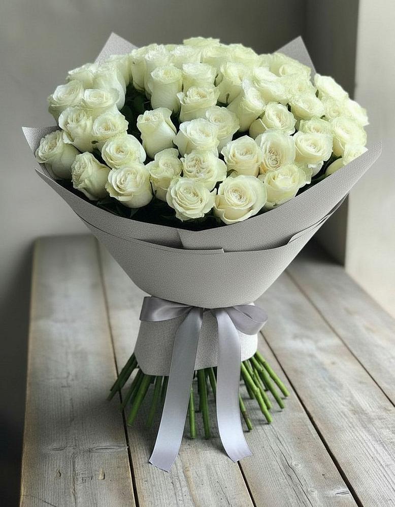 Букет 35 Белых роз в Дьяконове
