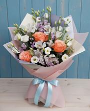 Букет цветов из:  Лизиантусы, Розы, Альстромерии и Гипсофила в Дьяконове