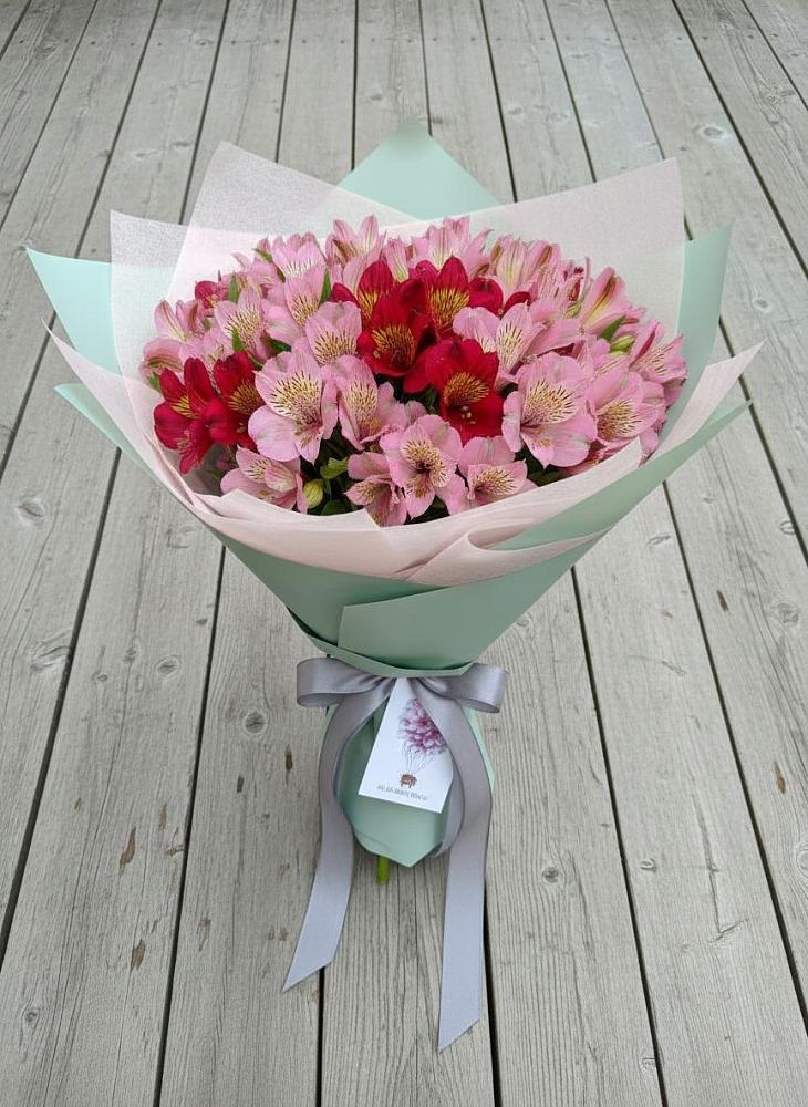 Букет цветов из: Альстромерии в Дьяконове