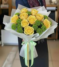 Букет цветов из:  Хризантемы и Розы в Дьяконове