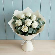 Букет Белые розы в Эвкалипте в Дьяконове