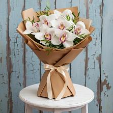 Букет цветов из:  Орхидеи и Розы в Дьяконове